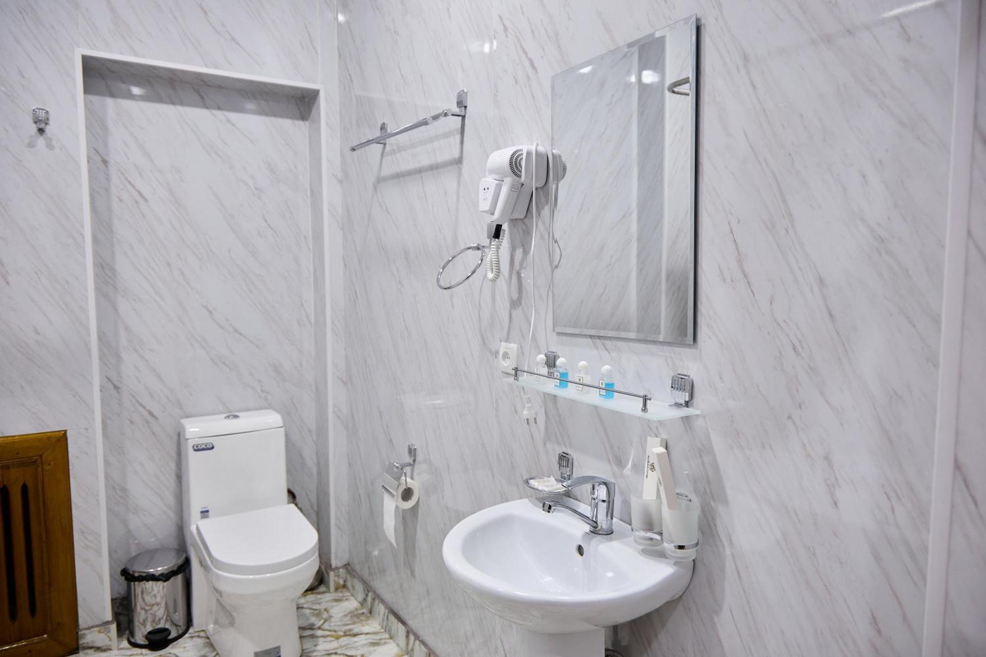 טשקנט Art Garden Hotel מראה חיצוני תמונה